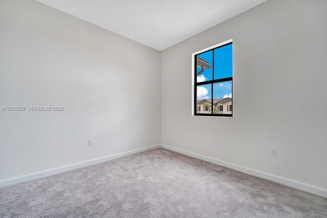 Building Photo - 23503 SW 129th Ave