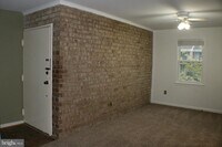 Building Photo - 734 Quince Orchard Blvd