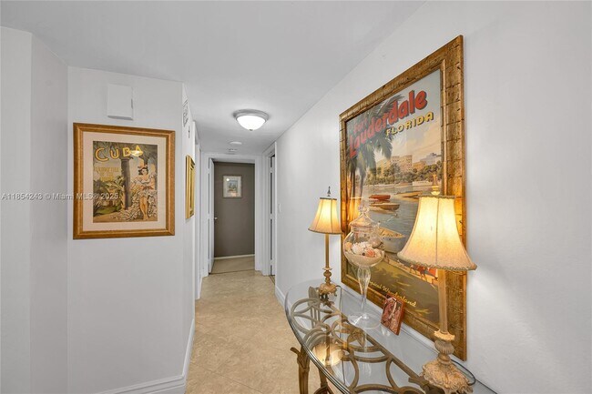 Building Photo - 3750 Galt Ocean Dr