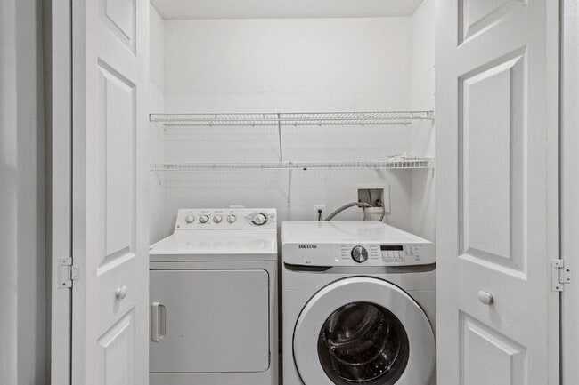 Building Photo - 4613 Harrier Way