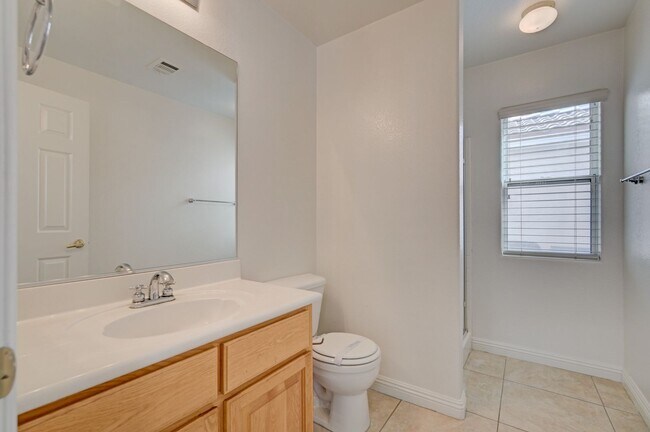 Building Photo - 8918 Houston Ridge Ave