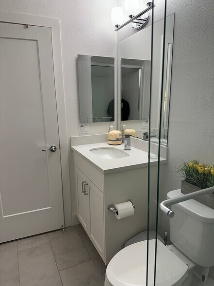 Building Photo - 39136 Memorial St