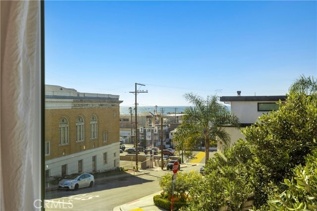 Building Photo - 207 16th St