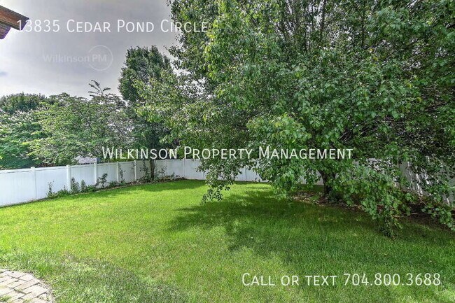 Building Photo - 13835 Cedar Pond Cir