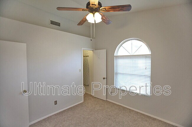 Building Photo - 8140 N 107th Ave