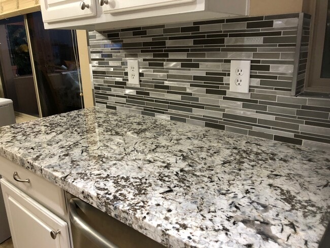 Building Photo - 2148 E Rio Vistoso Ln