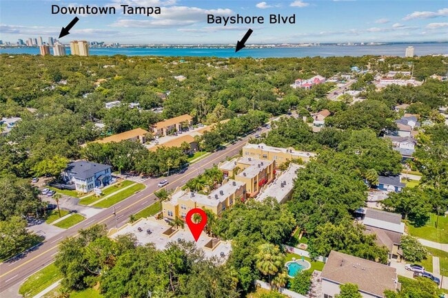 Building Photo - 3330 Las Campos Pl