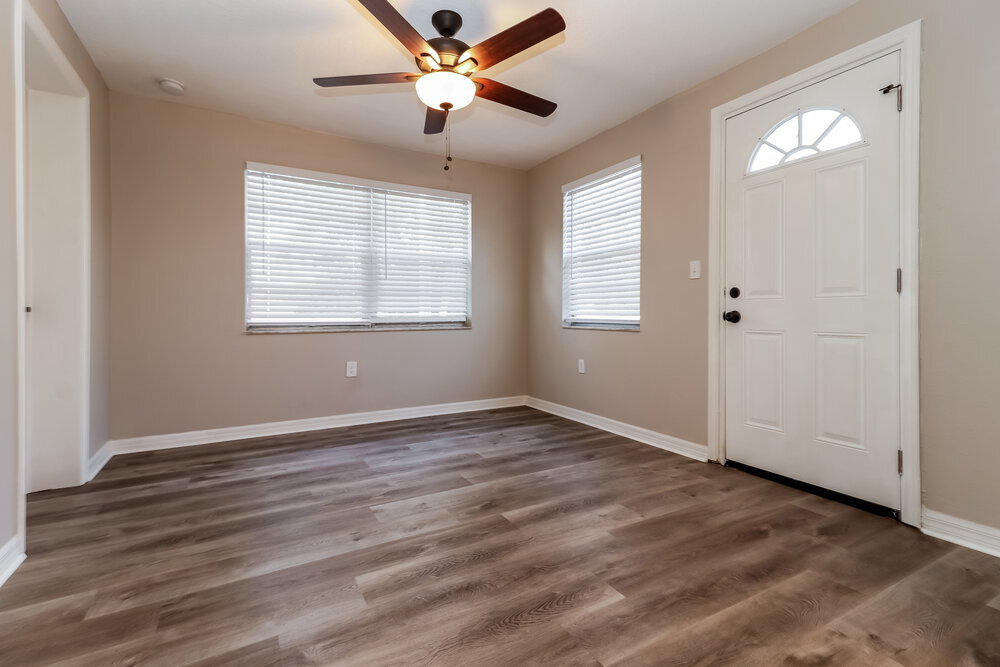 Building Photo - 7921 Eugene Dr