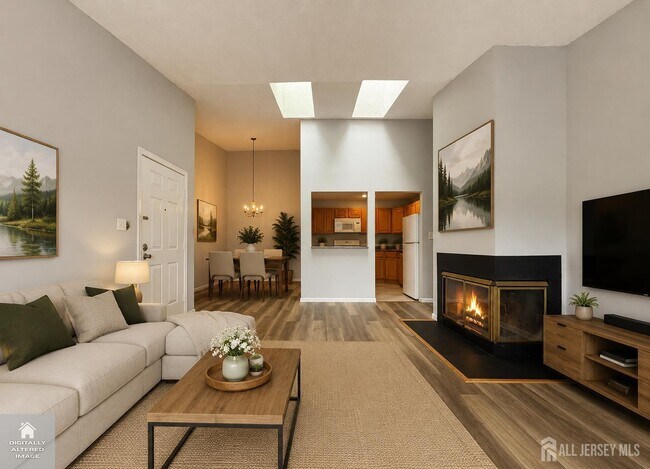 Building Photo - 482 Danbury Ln