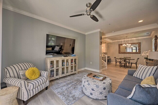 Building Photo - 9117 Chula Vista St