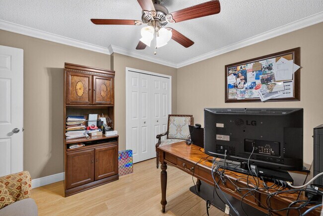 Building Photo - 3077 SE Galt Cir