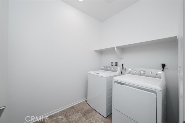 Building Photo - 3560 S Eichler Paseo