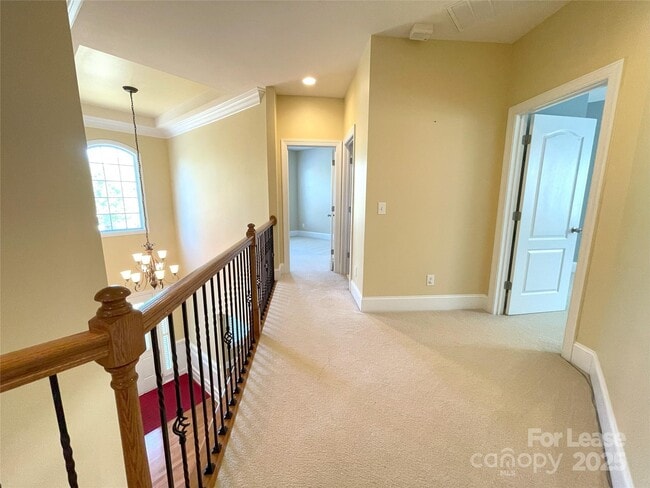 Building Photo - 4934 Mesa Verde Rd