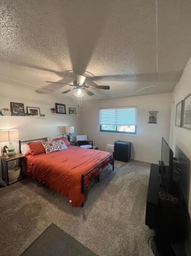 Building Photo - Available August 8th: Beautifully Updated ...