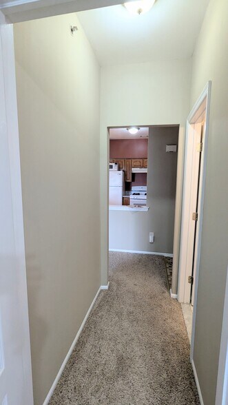 Building Photo - 834 Dominick Ct