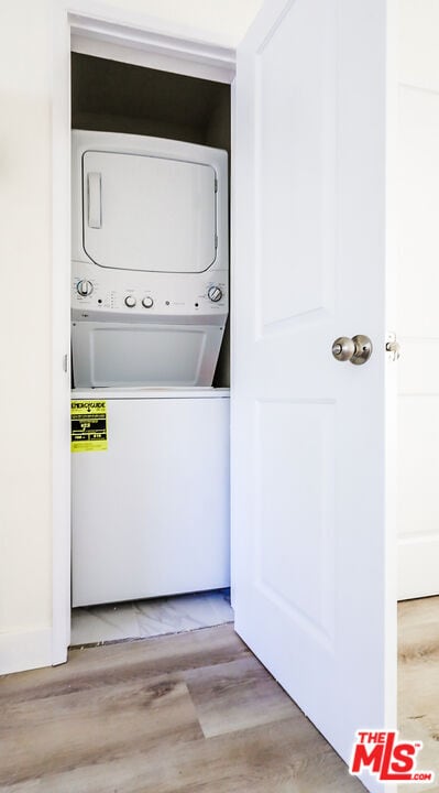 Building Photo - 825 S Detroit St