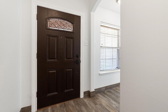 Building Photo - 10638 Desert Springs Cir