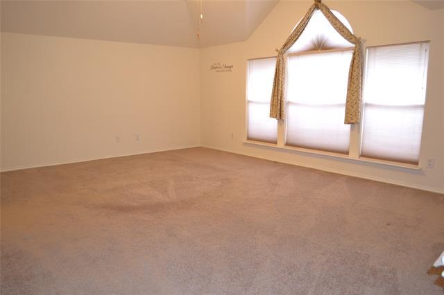 Building Photo - 2440 Deer Horn Dr