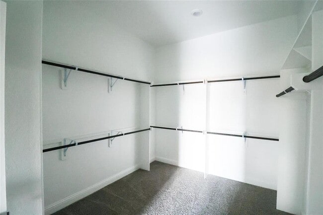 Building Photo - 10106 Water Harbor Dr