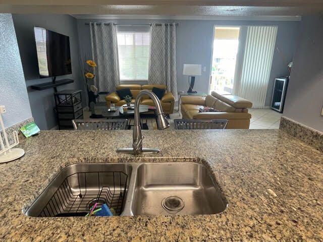 Building Photo - 6530 Emerald Dunes Dr