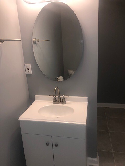 Building Photo - 2 bedroom townhome at Washington Village!