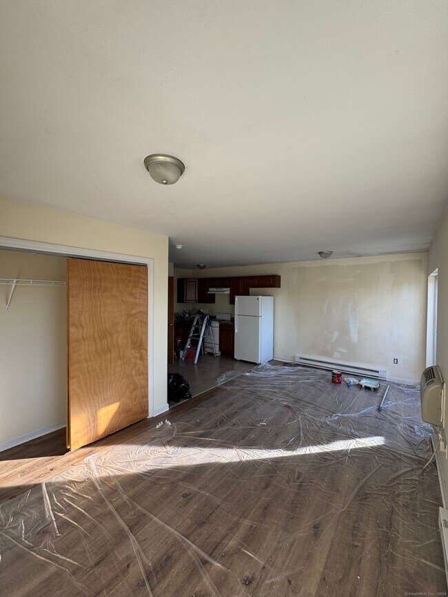 4 Warwick St 4 Warwick St New Haven CT 06513 Apartment Finder