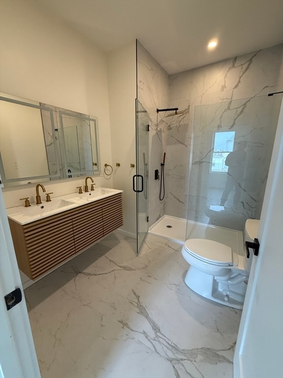 Building Photo - 546 Saratoga St