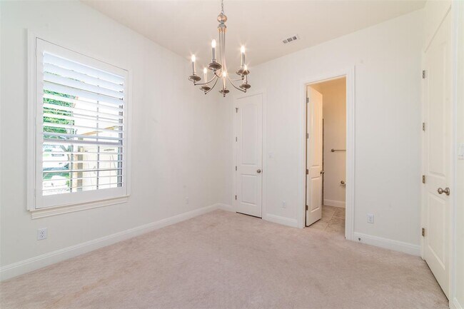 Building Photo - 508 Tempranillo Way