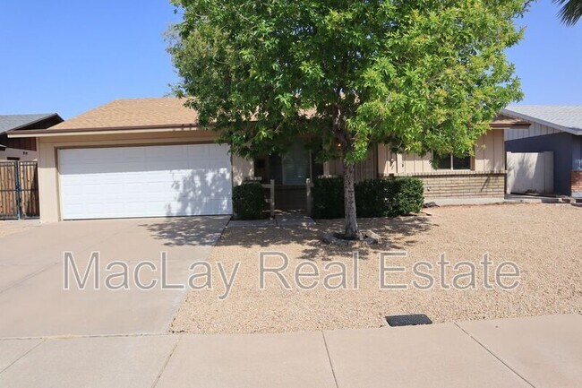 Building Photo - 5415 S Hazelton Ln