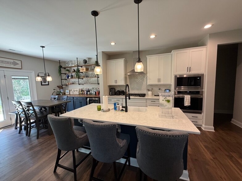 Building Photo - 424 Canvasback Ln
