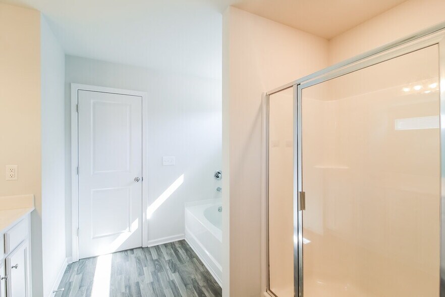 Building Photo - 299 Hamilton Pointe Dr