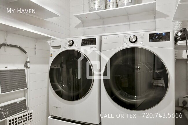 Building Photo - 481 S Washington St