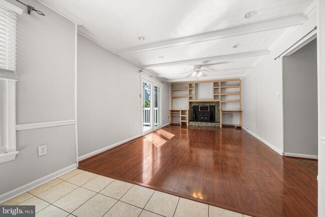 Building Photo - 222 Apple Blossom Ct