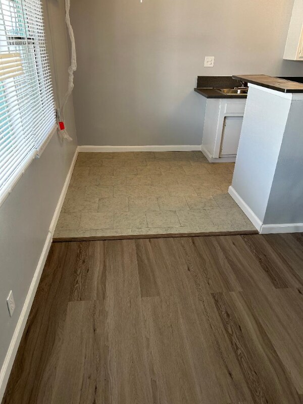 Building Photo - 2621 W Ramona Rd