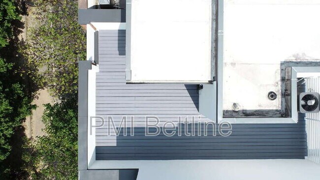 Building Photo - 988 DeKalb Ave NE