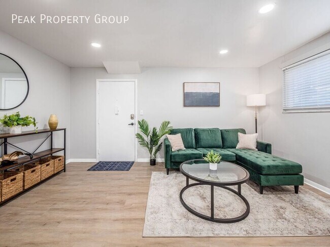 Building Photo - 1000 King Ave