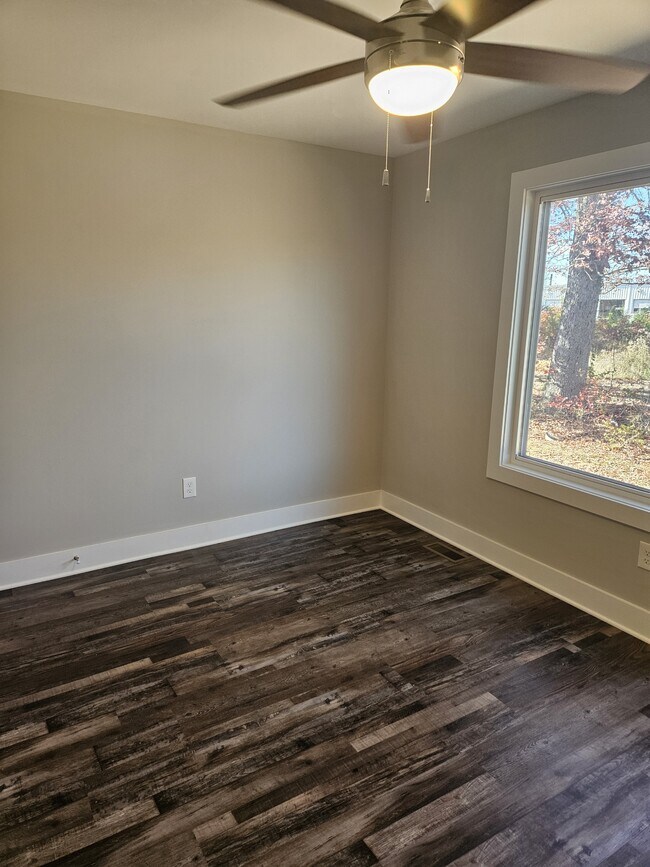 Building Photo - 54 Allwell Rd.