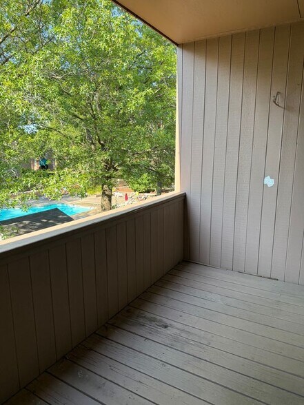 Building Photo - 70 Shrewsbury Green Dr