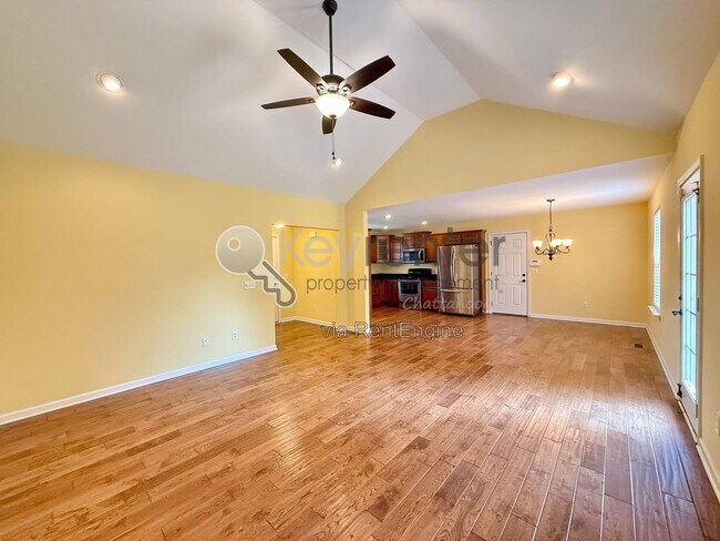 Building Photo - 7356 Tiercel Dr