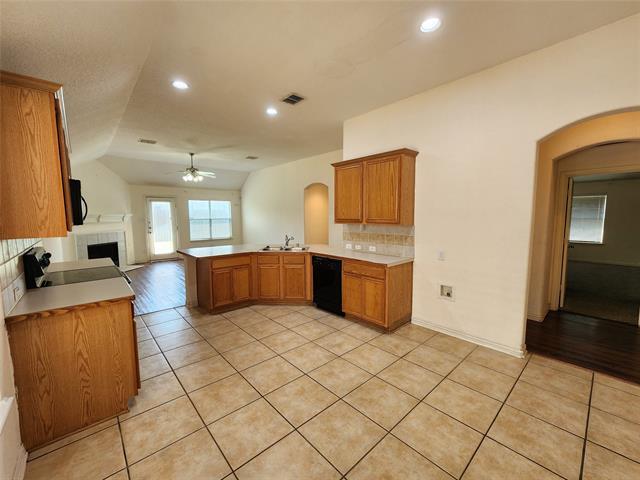 Building Photo - 3216 Chesington Dr