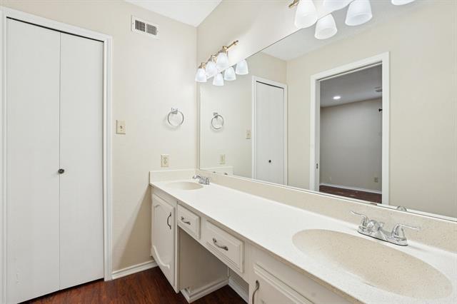 Building Photo - 1312 Springview Dr