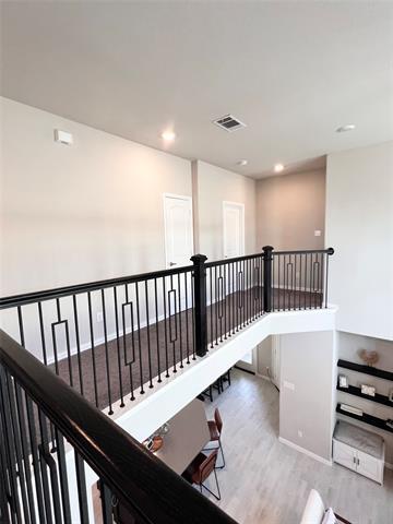 Building Photo - 2093 Almassera Dr