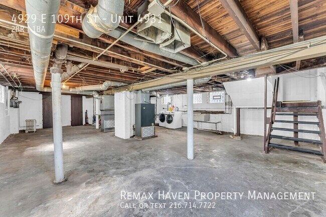 Building Photo - 4929 E 109th St