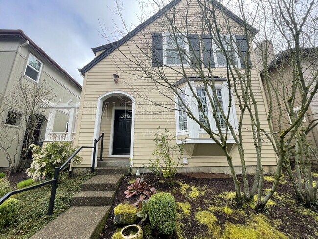 Primary Photo - 10235 NW Edgewood Dr