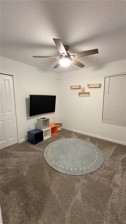 Building Photo - 2731 Armstrong Ave