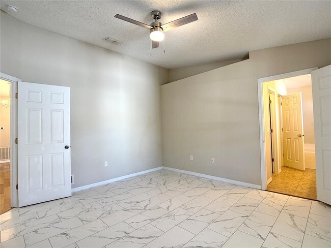 Building Photo - 309 Catfish Dr E