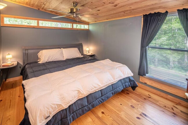 Building Photo - 1939 Crawford Dairy Rd