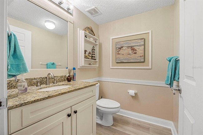 Building Photo - 60 Surfview Dr