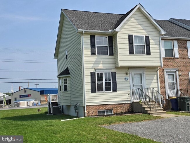 Primary Photo - 50 Cardington Ct