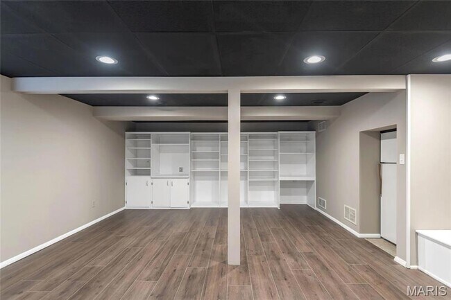 Building Photo - 4562 Tauneybrook Dr